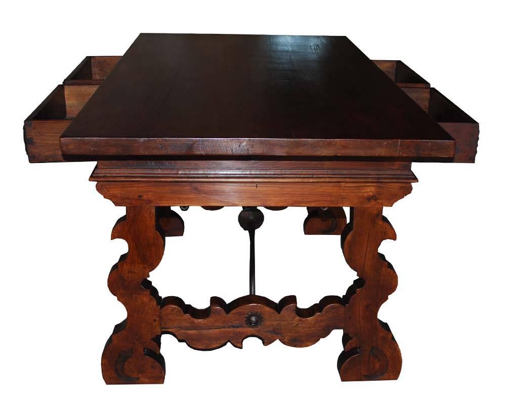 19th Century Spanish Writing Desk or Table In Excellent Condition In Casteren, NL