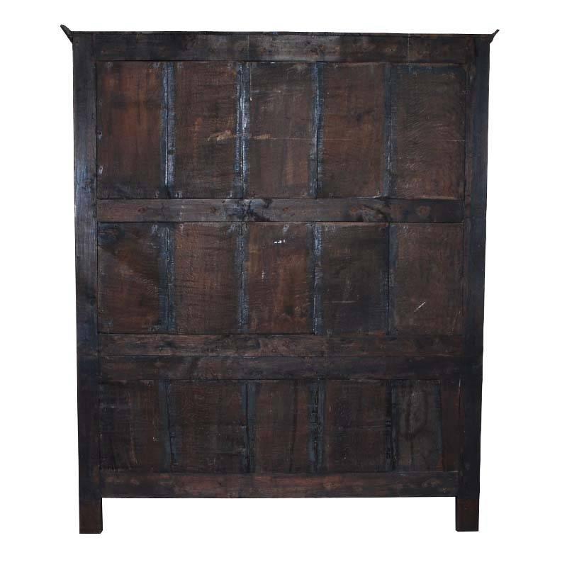 17th century wardrobe