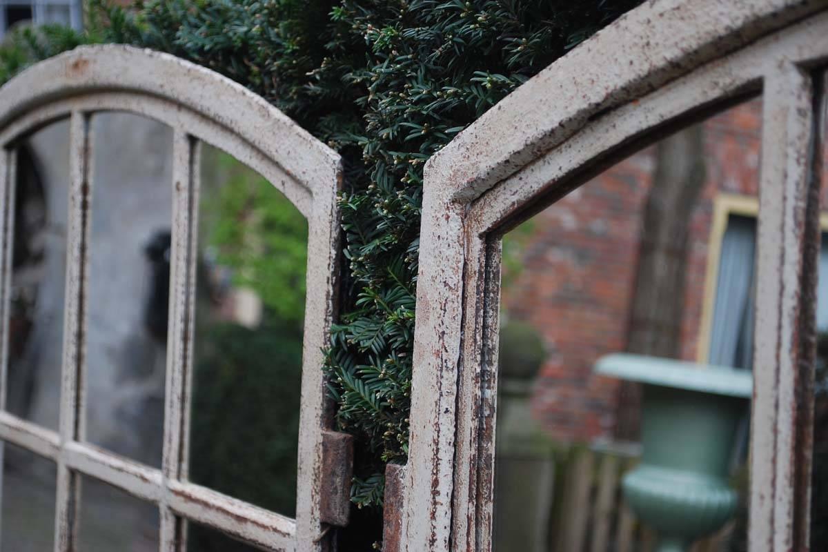 Large 19th Century Cast Iron Window Frames as Mirrors or Industrial Mirrors In Good Condition In Casteren, NL