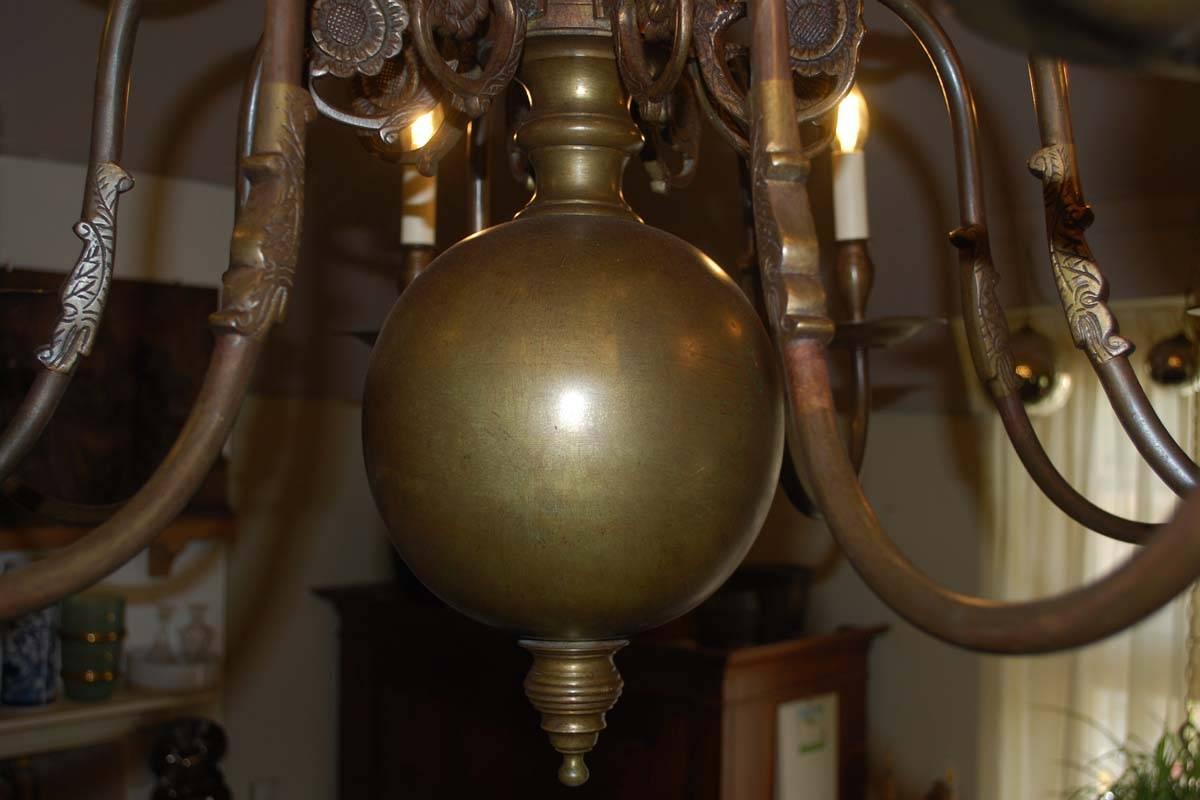 20th Century Large Brass Chandelier 1