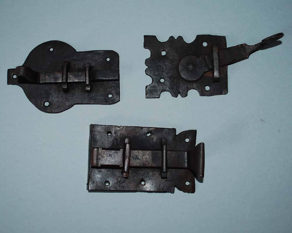 Lot of 19th Century Wrought Iron Locks In Good Condition In Casteren, NL
