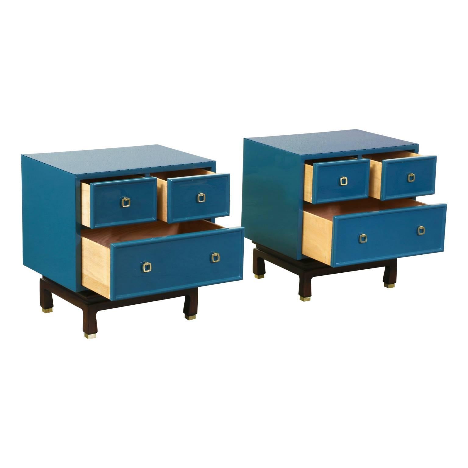 Mid-Century Modern American of Martinsville Lacquered Night Stands