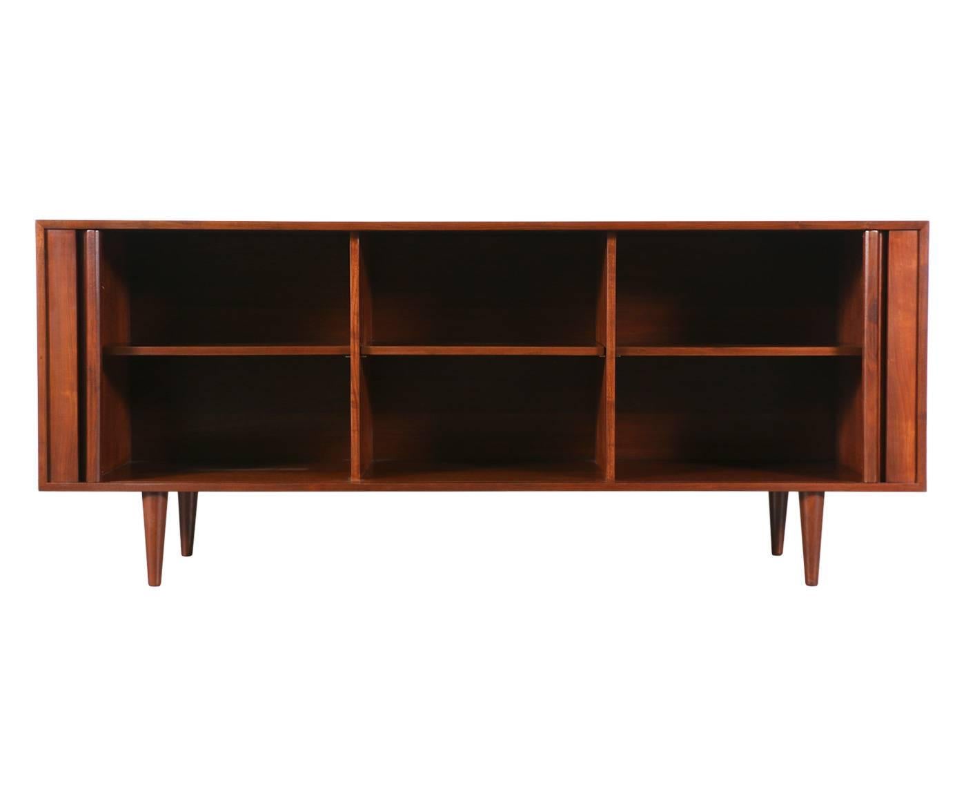 Designer: Unknown
Manufacturer: Unknown
Period/Style: Mid Century Modern
Country: United States
Date: 1960s

Dimensions: 30″H x 72″L x 18″W
Materials: Walnut
Condition: Excellent – Newly Refinished
Number of Items: 1
ID Number: 4288