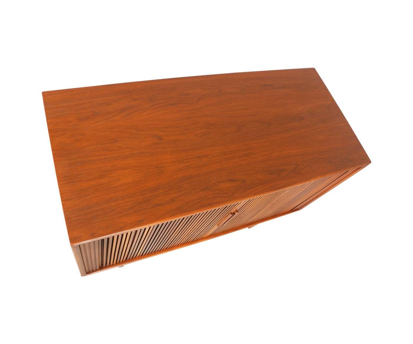 Kipp Stewart & Stewart McDougall “Declaration” Tambour Door Credenza for Drexel In Excellent Condition In Los Angeles, CA