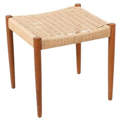 Tabouret Chord restauré par Hans Olsen en teck et jonc pour Frem Rojle