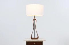 Sapientemente restaurata - Lampada da tavolo moderna californiana in stile piramide di Modeline of CA