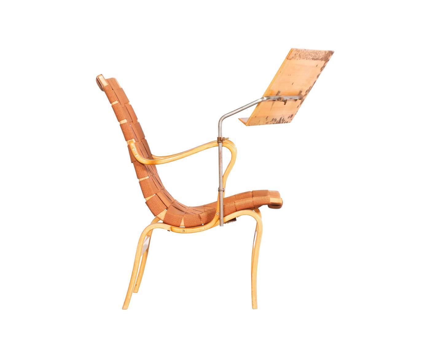 Bruno Mathsson Easy Chair for Karl Mathsson with Rare Book Stand In Excellent Condition In Los Angeles, CA