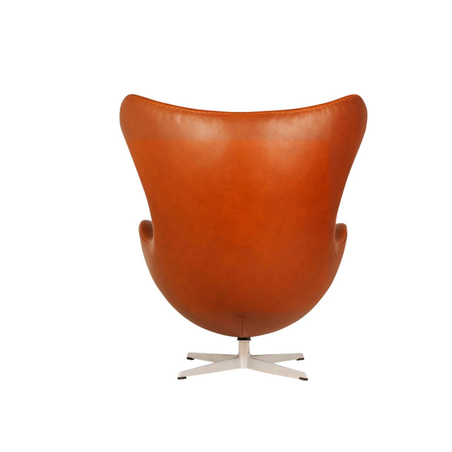 Danish Arne Jacobsen “Egg” Chair with Ottoman for Fritz Hansen
