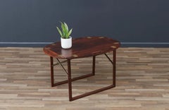 Table à plateau amovible Svend Langkilde en bois de rose et laiton restaurée de manière experte