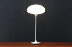 Restaurata con perizia - Lampada a tulipano "Stemlite" di Bill Curry & Design Line