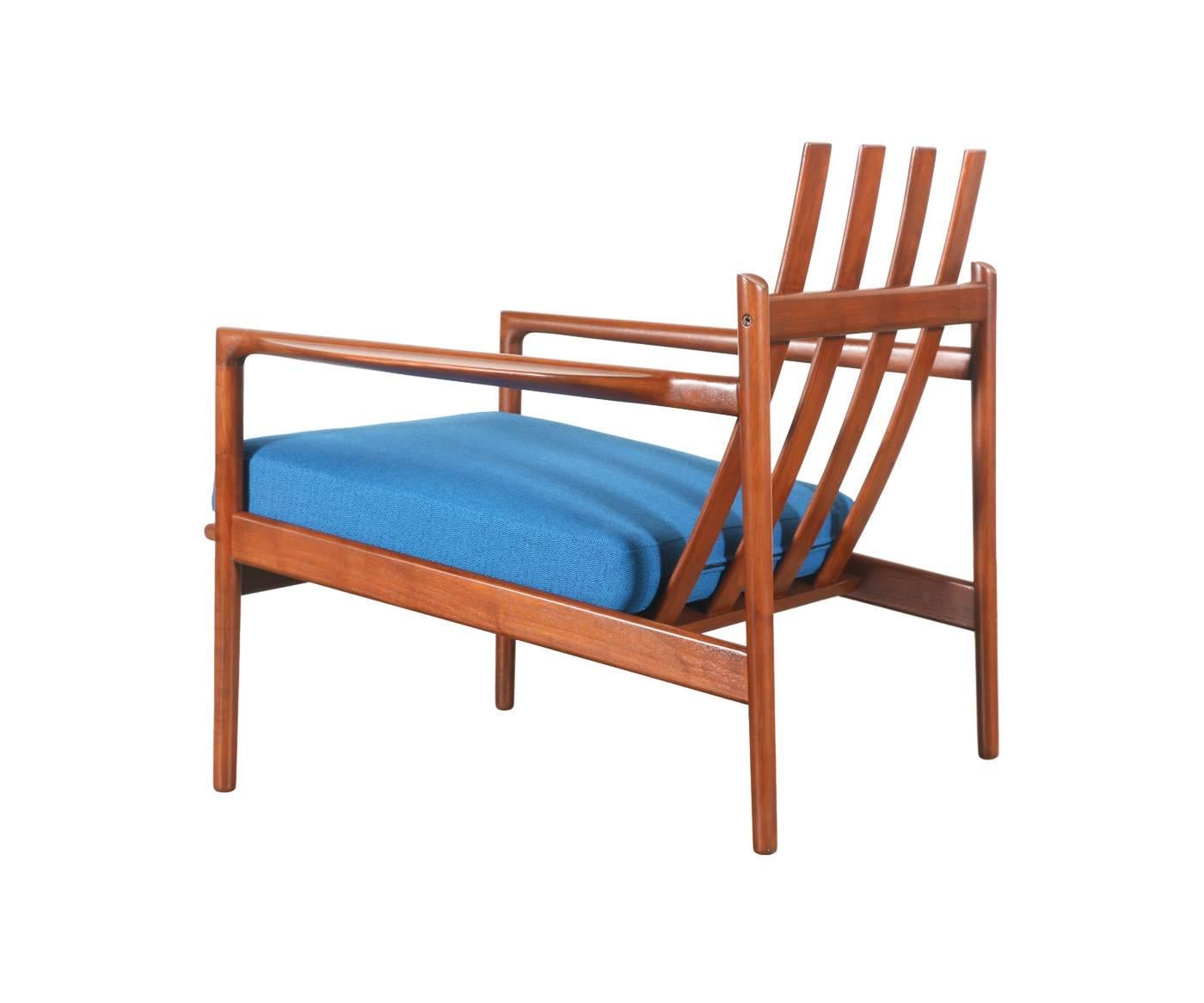 Danish Rare Ib Kofod-Larsen Lounge Chair for Selig