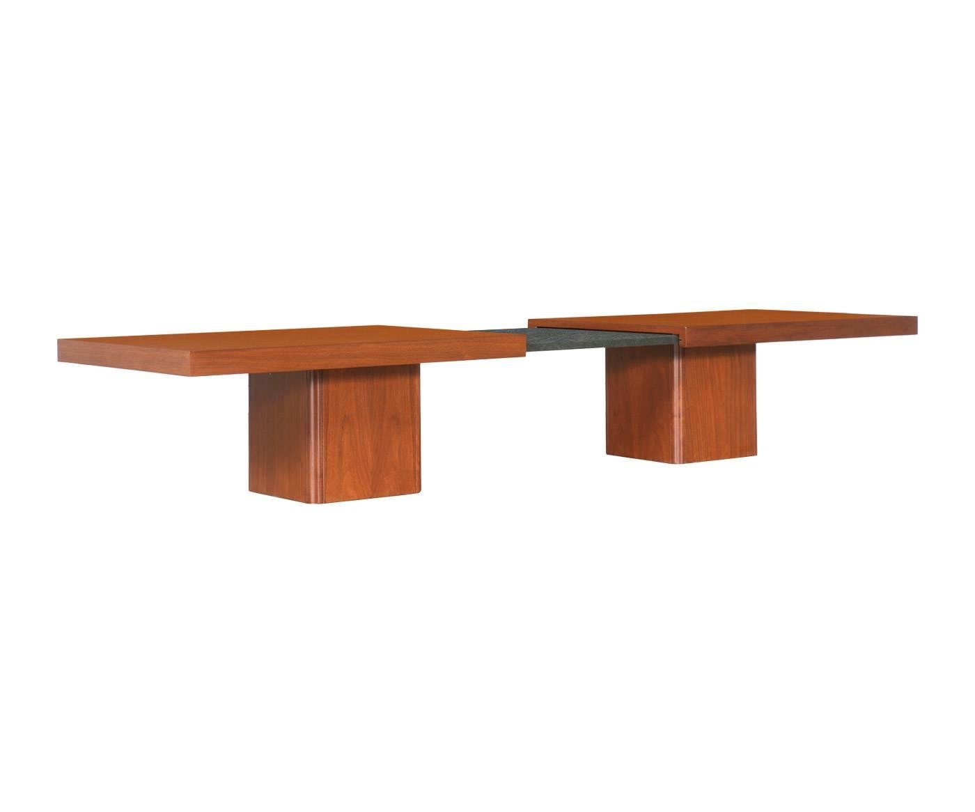 John Keal Expanding Walnut Coffee Table for Brown Saltman In Excellent Condition In Los Angeles, CA