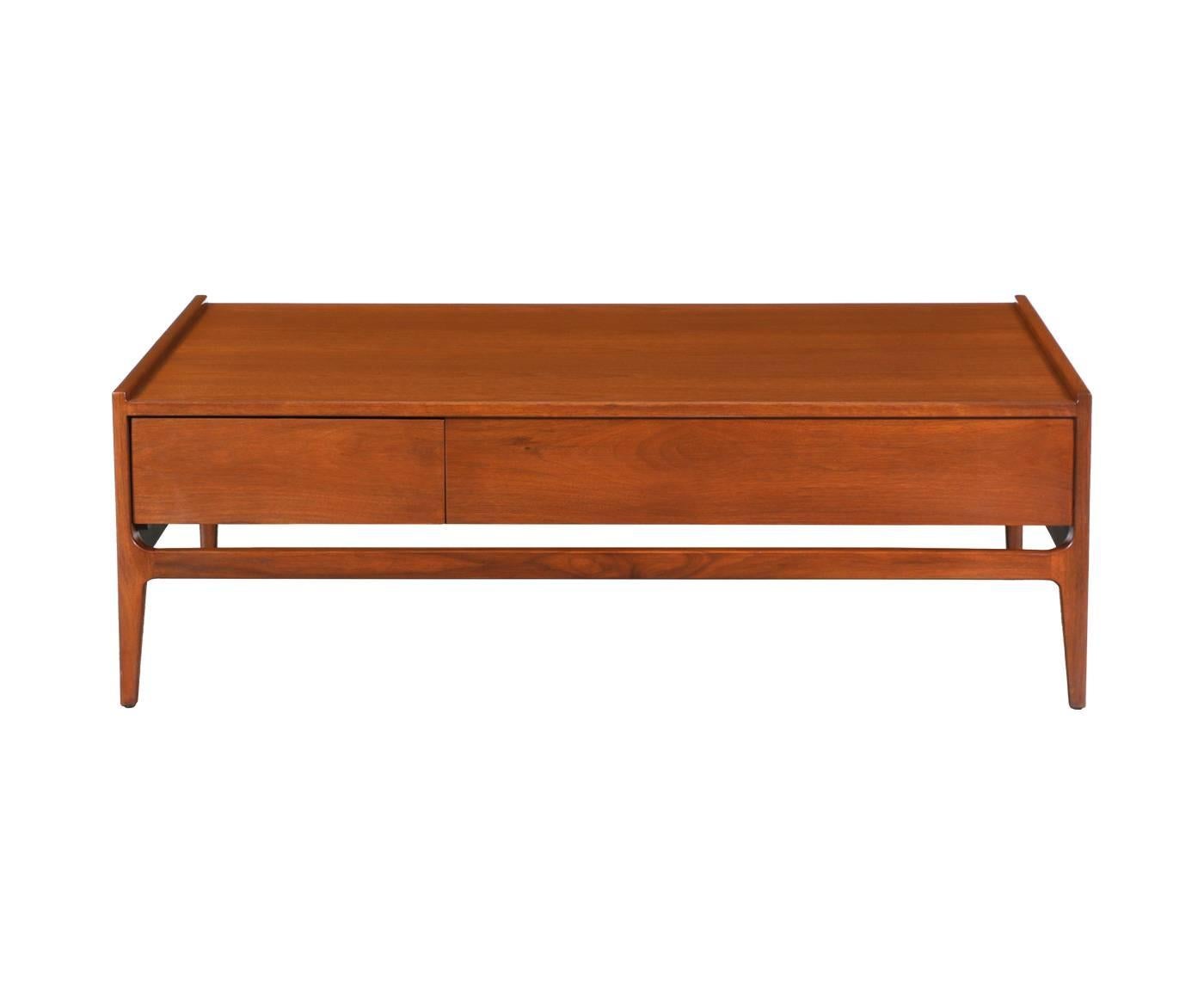 Designer: Richard Thompson.
Manufacturer: Glenn of California.
Period/Style: Mid-Century Modern.
Country: United States.
Date: 1950s.

Dimensions: 16″ H x 48.25″ W x 30″ D.
Materials: Walnut.
Condition: Excellent, newly refinished.
Number