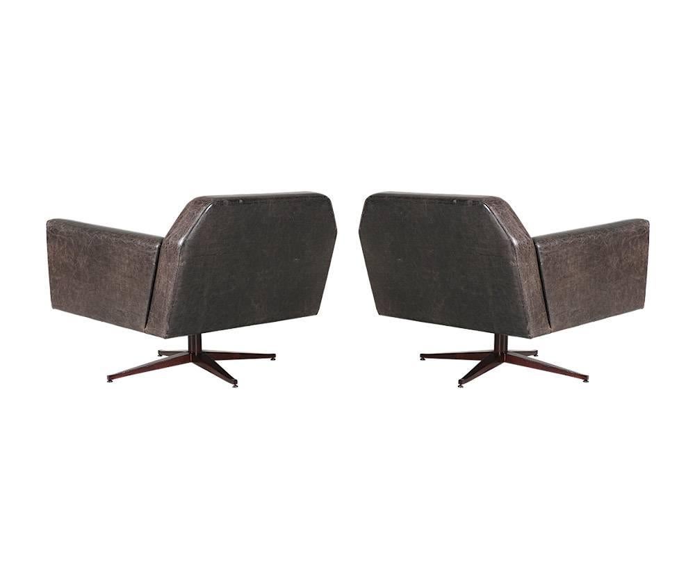 Mid-Century Modern Elephant Grey Leather Swivel Lounge Chairs