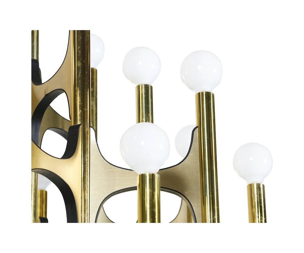 Gaetano Sciolari Thirty-Six-Light Brass Chandelier for Lightolier 1