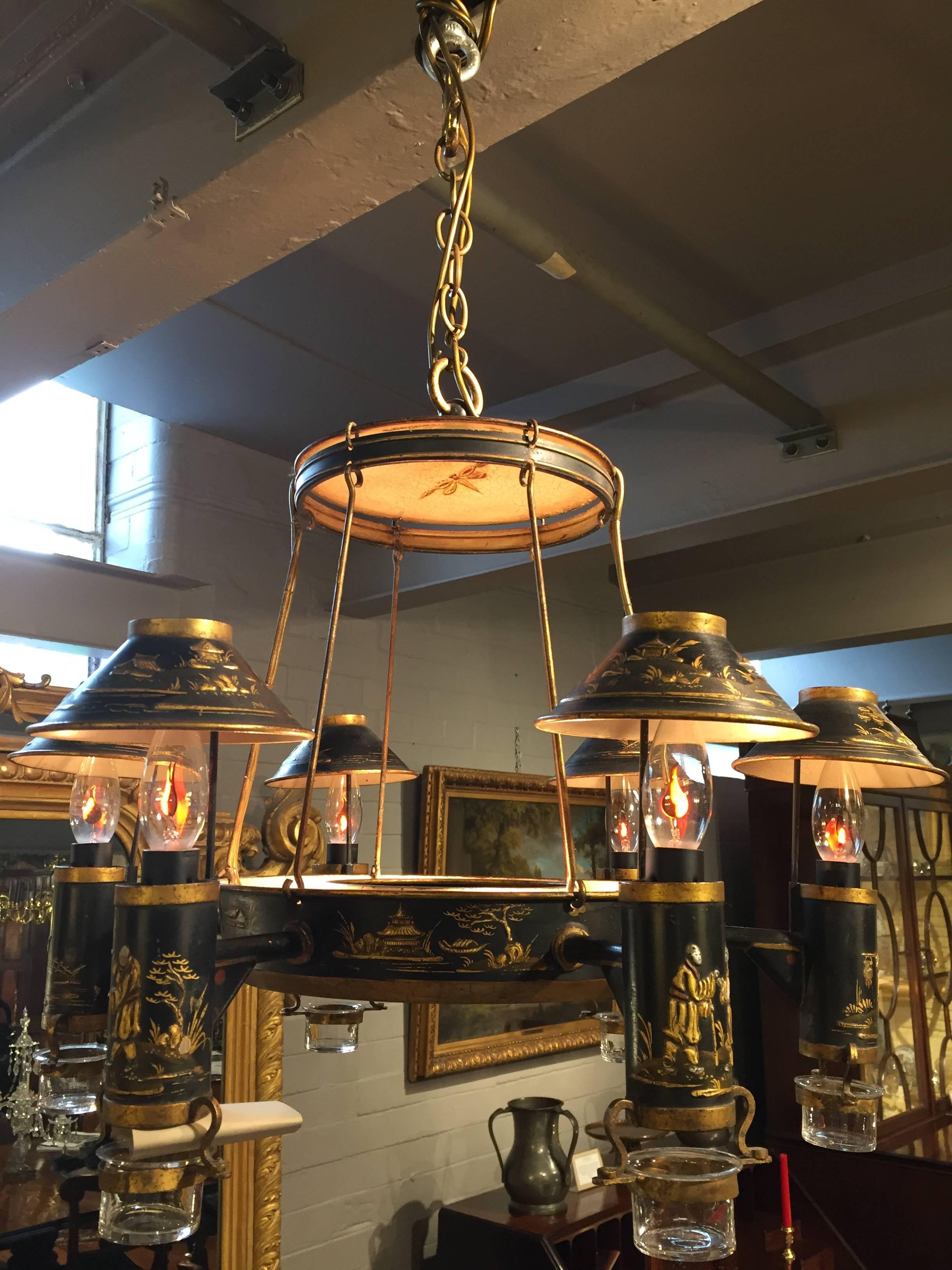 Early 19th Century French Chinoiserie Painted Toleware Chandelier 2