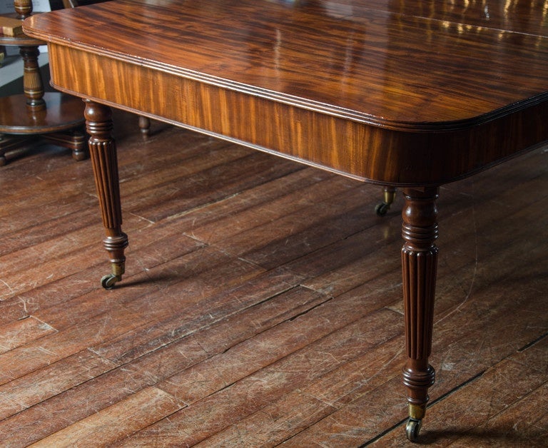 Regency period mahogany extending dining table attributed to Gillows For Sale 1