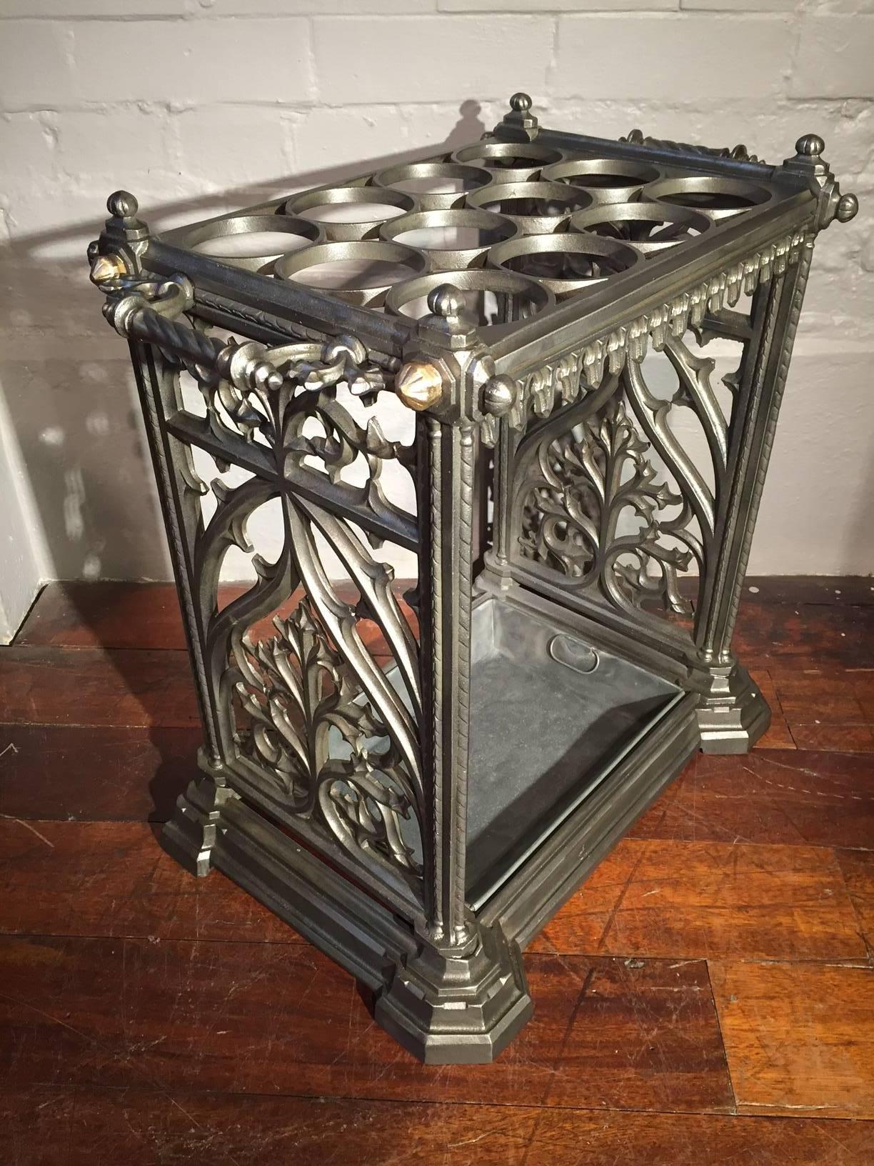 Victorian 19th century Umbrella and Stick Stand in the Gothic style. In Good Condition In London, GB