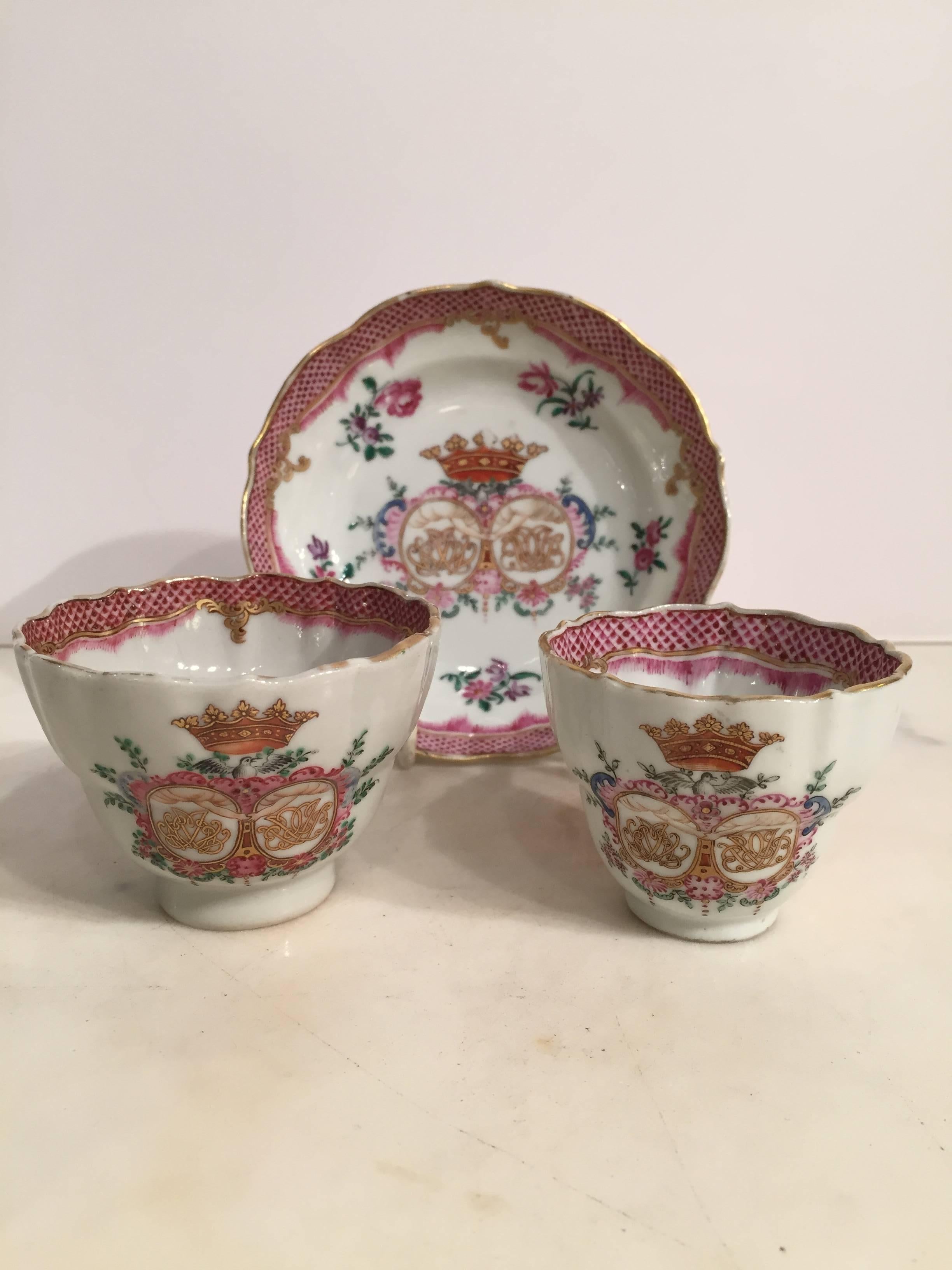 Chinese Porcelain Tableware, 18th Century, circa 1780 Tea and Coffee Service For Sale 1