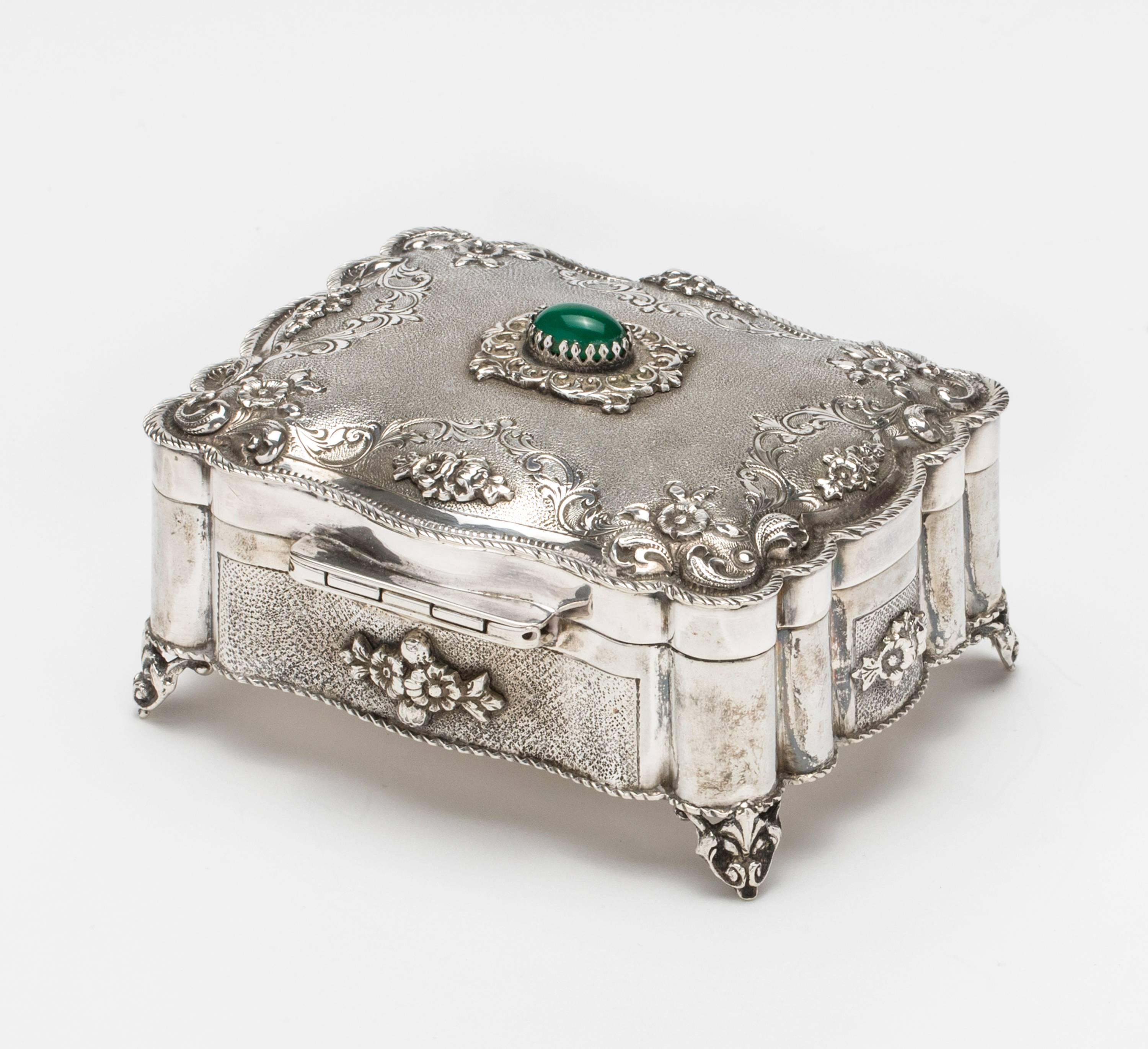 20th Century Jewelry Box, 800 silver with Chalcedony Stone For Sale