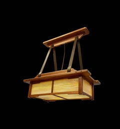 Arts & Craft Style Ceiling Pendant Light