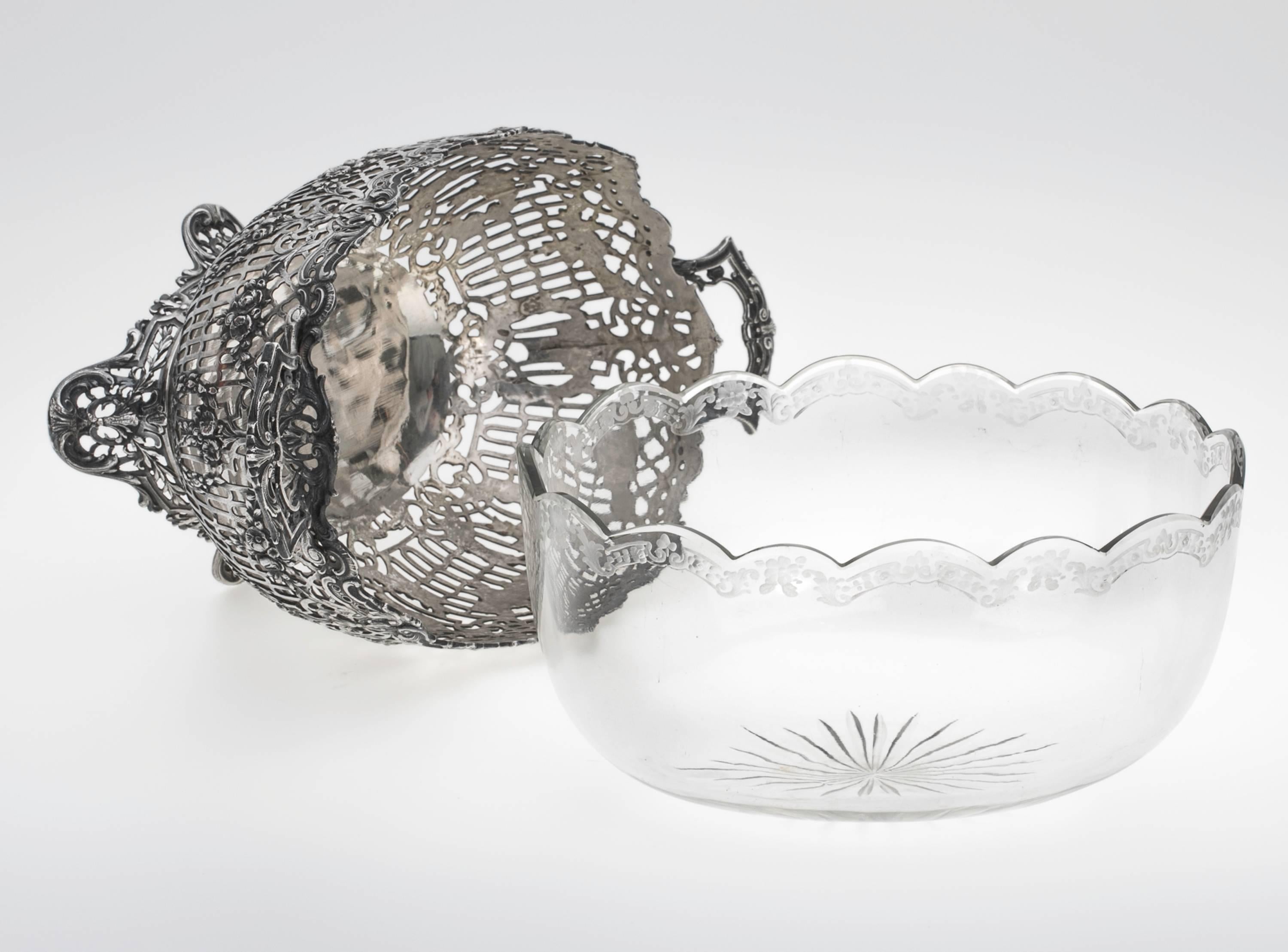 Sterling Silver with Crystal Bowl Dish For Sale 1