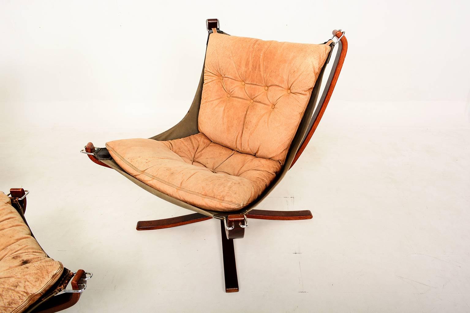 Falcon Chairs and Ottoman Sigurd Resell 2