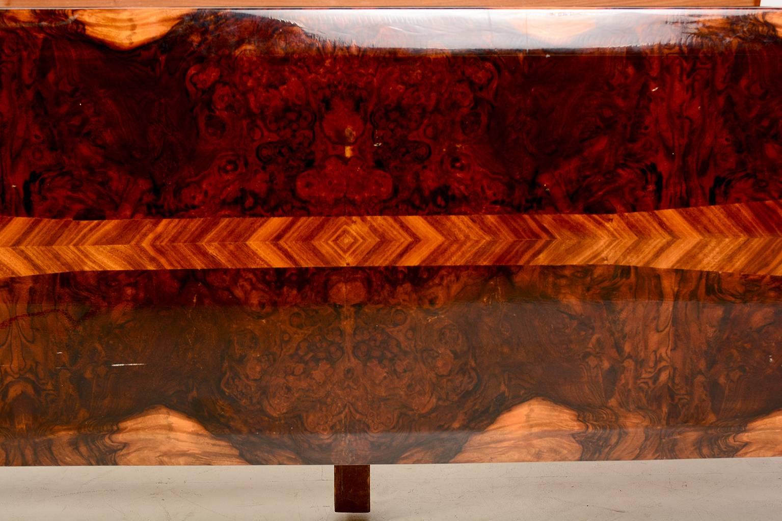 Italian Exotic Burl Rosewood Bed in the style of Borsani﻿ 3