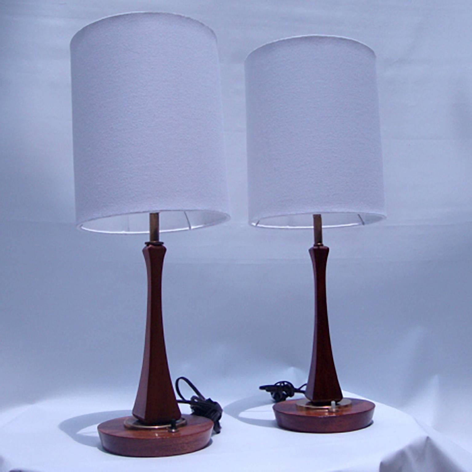 Mid-20th Century Pair of Mid-Century Modern Sculptural Table Lamps