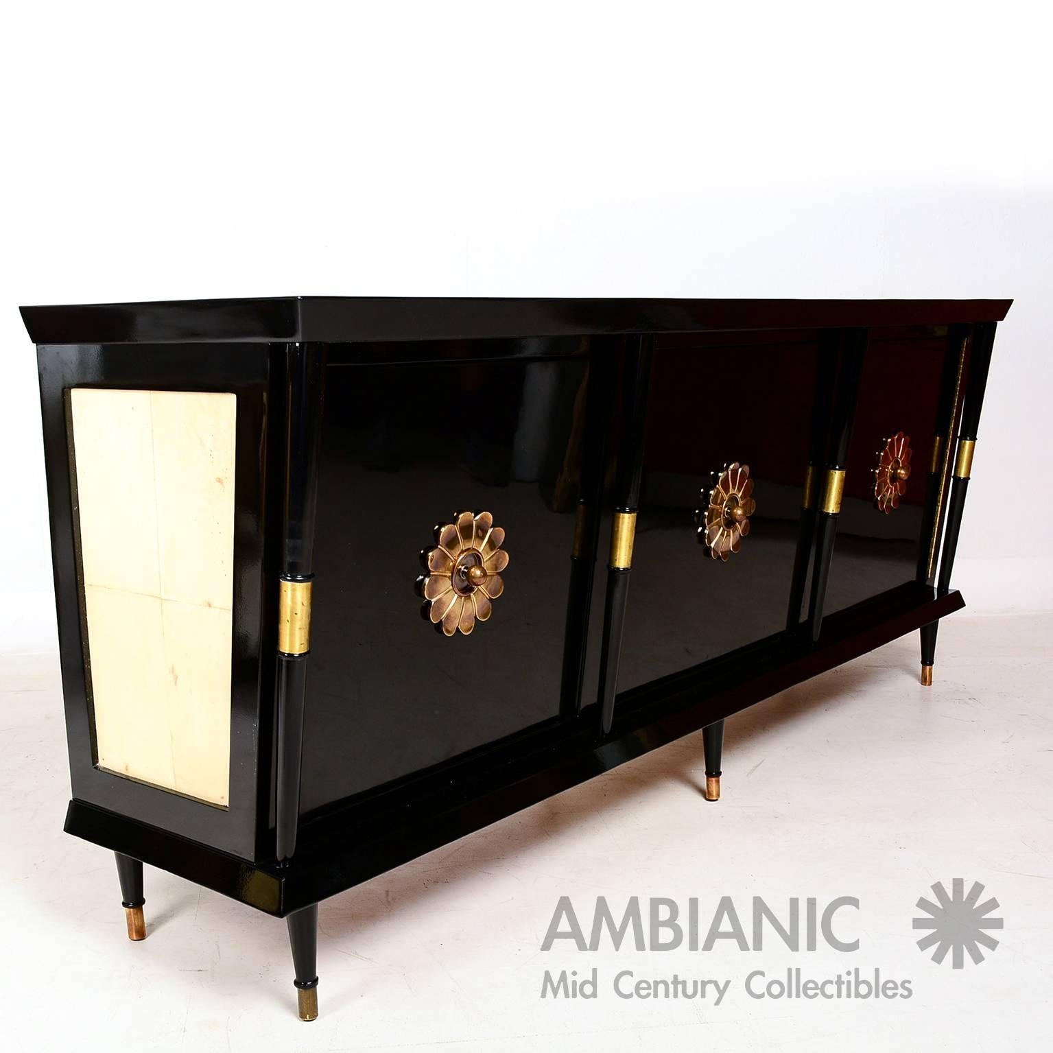 Mexican Modernist Credenza in Black Lacquer with Brass and Goatskin Accents In Excellent Condition In Chula Vista, CA