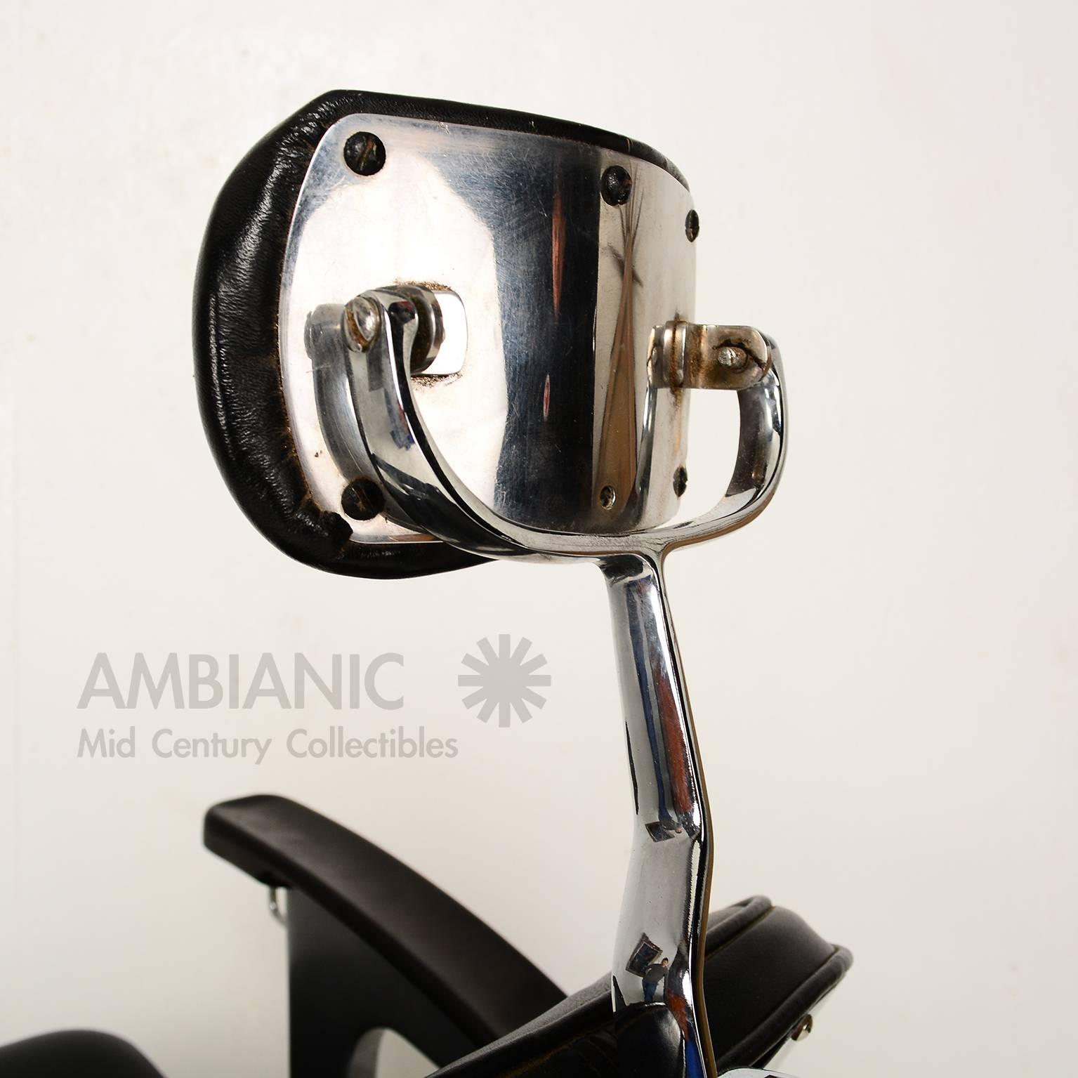 Mid-20th Century Ritter Art Deco Machine Age Barber Dentist Dental Chair