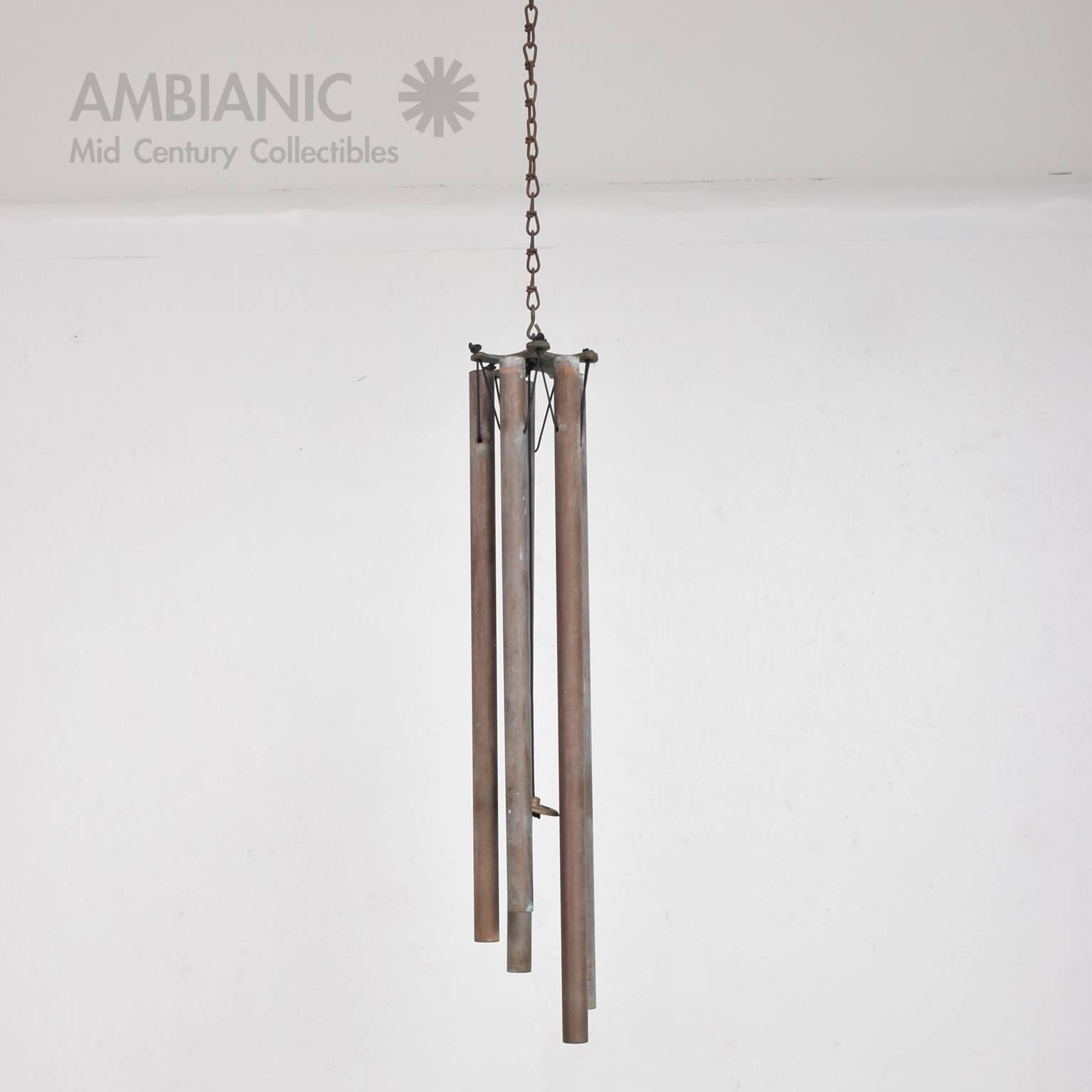 Mid-Century Modern Bronze Wind Chime After Walter Lamb In Good Condition In Chula Vista, CA