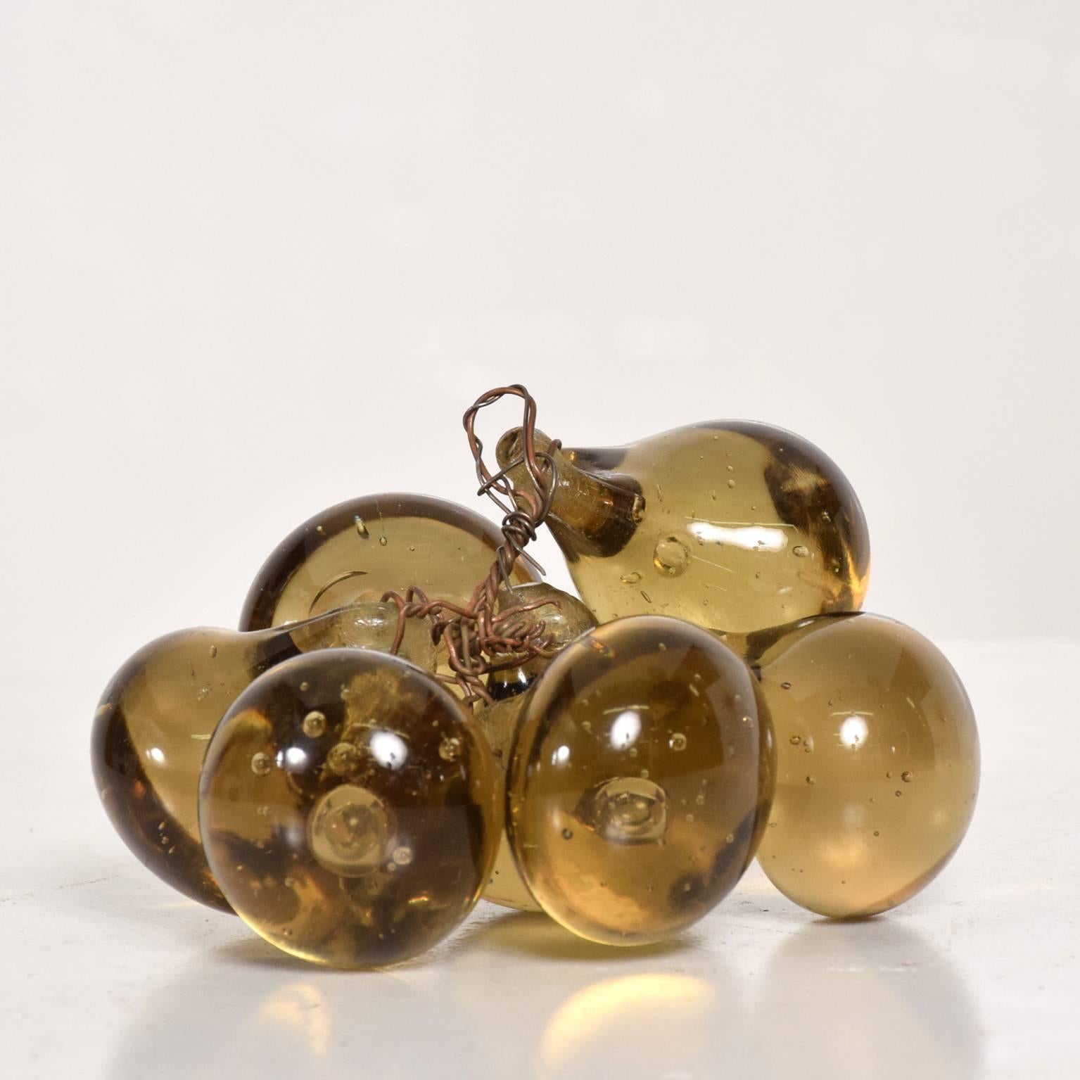 Mid Century Modern Decorative Hanging Glass Beads  In Good Condition In Chula Vista, CA