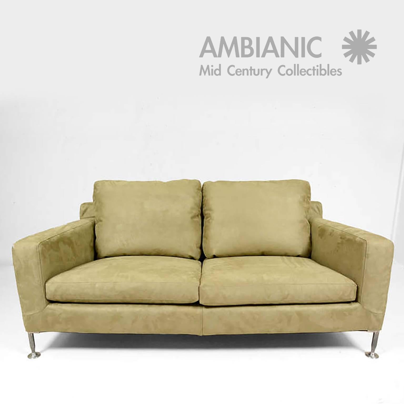 Model Harry sofa for B & B Italia designed by Antonio Citterio. 

Iconic solid aluminum legs. New upholstery in ultra suede in sage green color. 

Label from the maker underneath the cushions. 

Very comfortable.