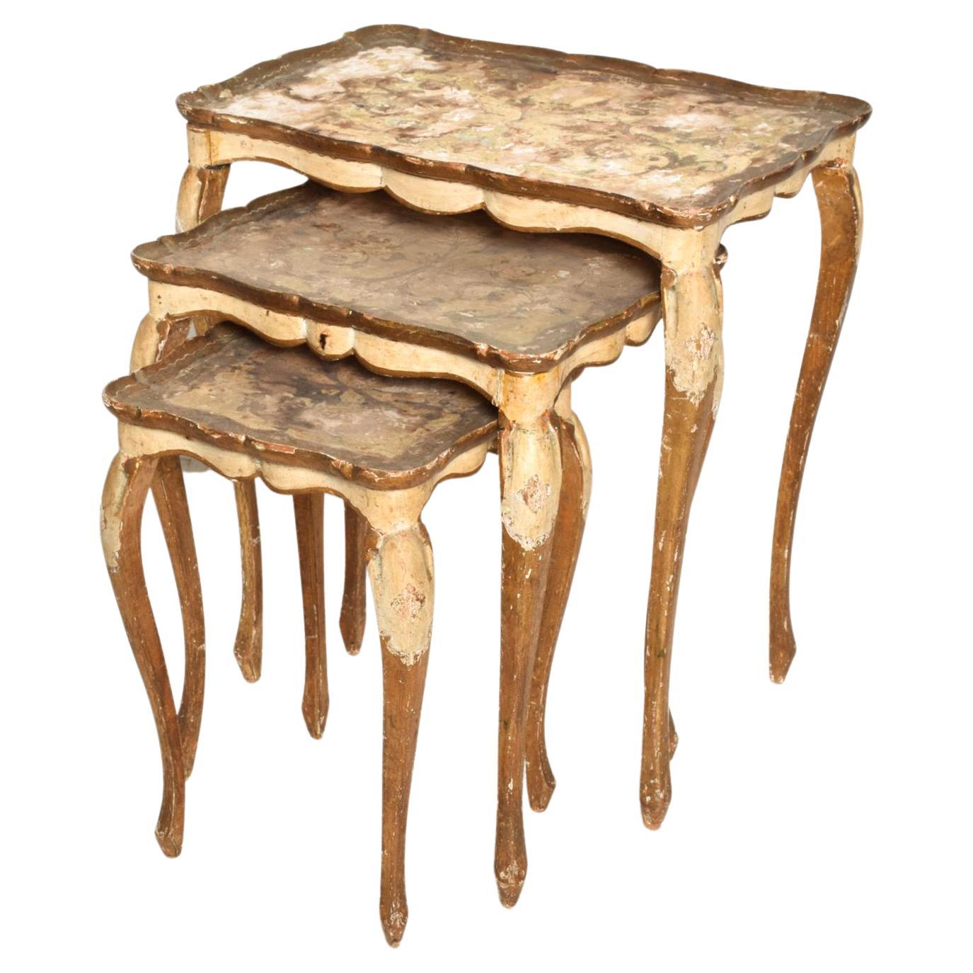 1960s Neoclassical Florentine Nesting Tables Gold Gilt Set of Three ITALY