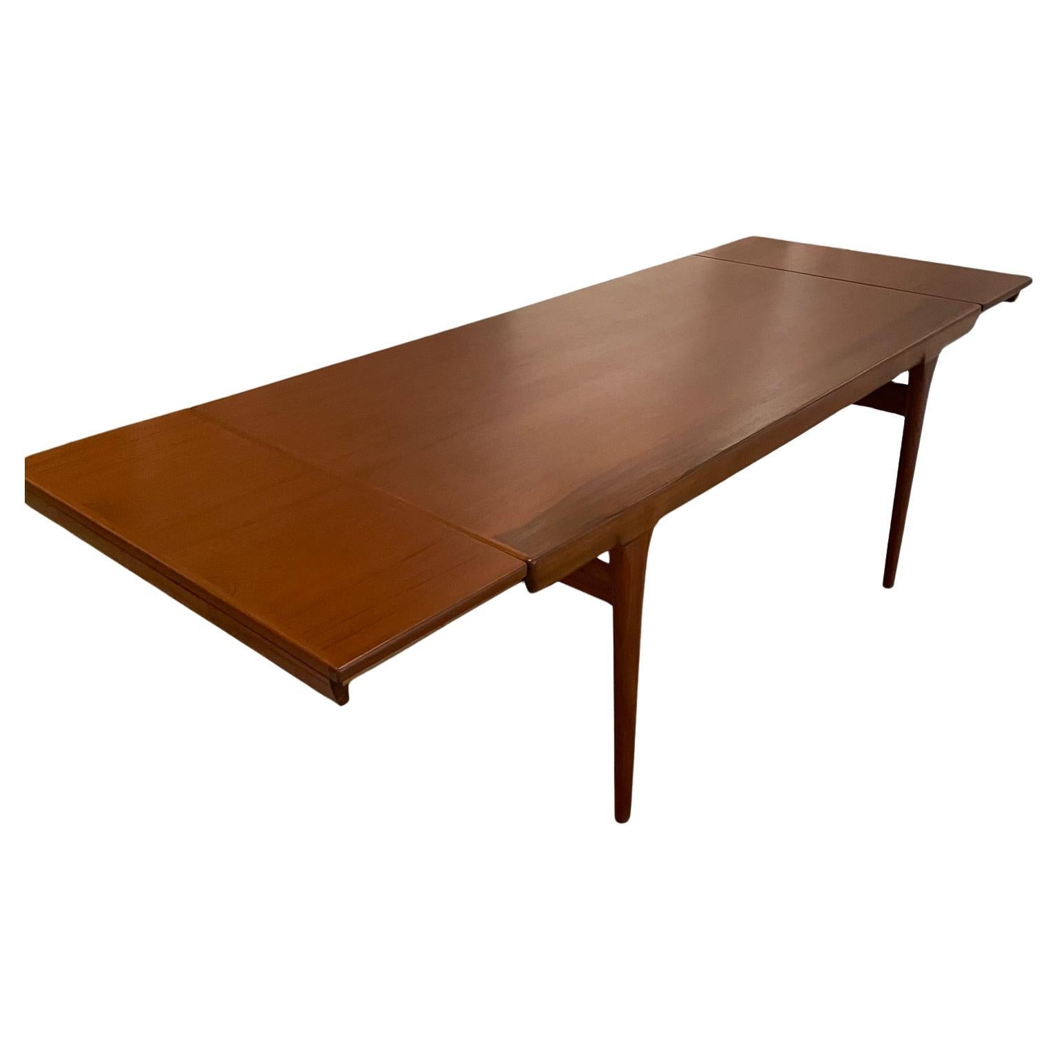 1960s lb Kofod Larsen Solid Teak Wood Extension Dining Table For Sale