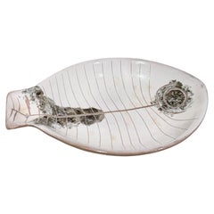 Assiette en céramique en forme de poisson, style « Mid-Century Modern », signée Tackett & Fujita, années 1960