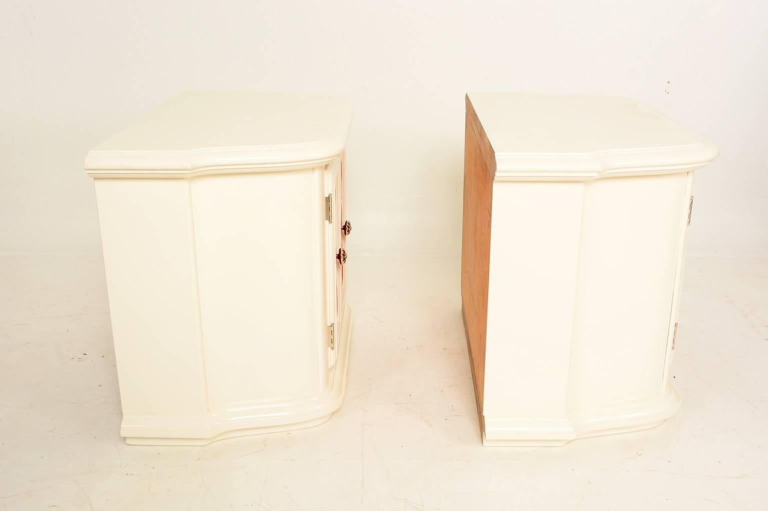 Lacquered Pair of Hollywood Regency Nightstands