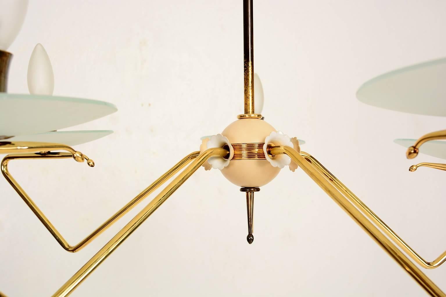 Lacquered Mid Century Italian Modern Five-Arm Italian Chandelier Brass and Glass