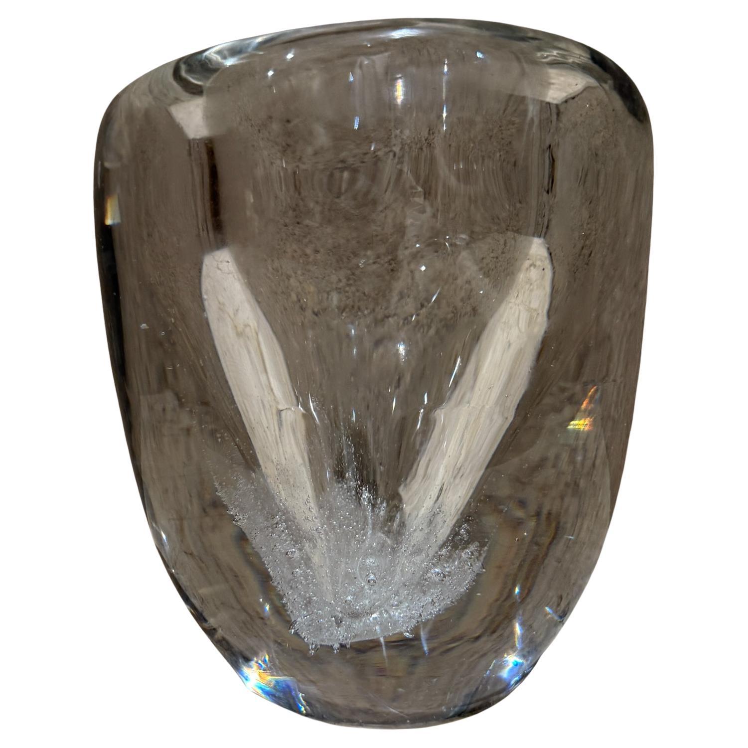 1950 Kaj Franck Jarrón pequeño de vidrio soplado a mano de Iittala Finlandia en venta