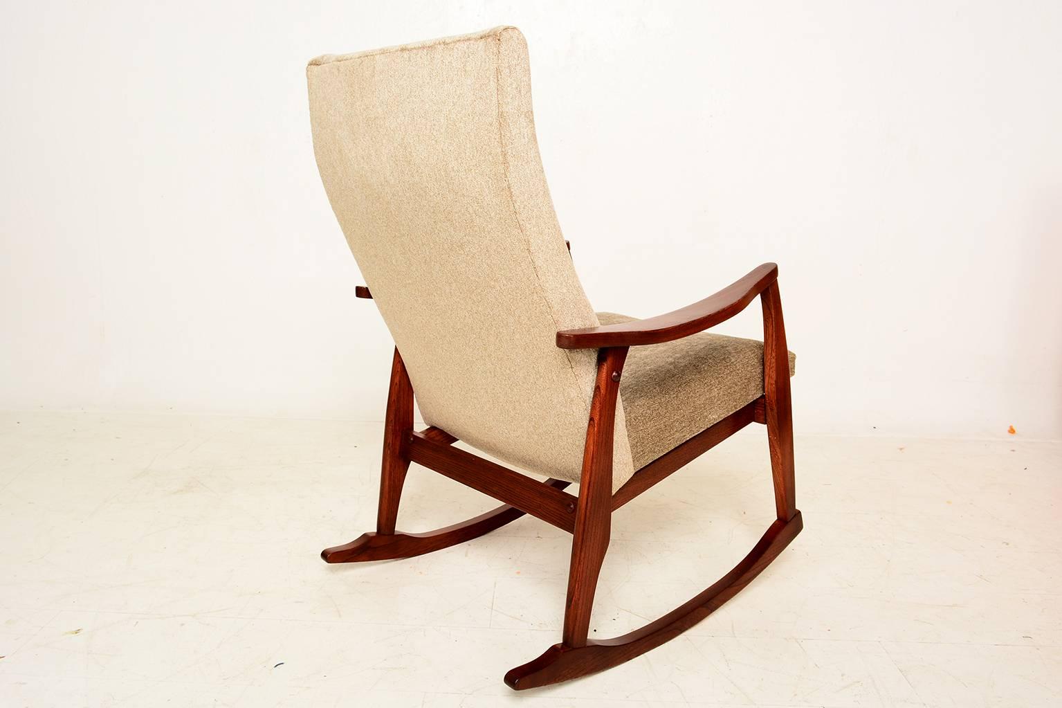 Scandinavian Modern Mid-Century Modern Rocking Chair