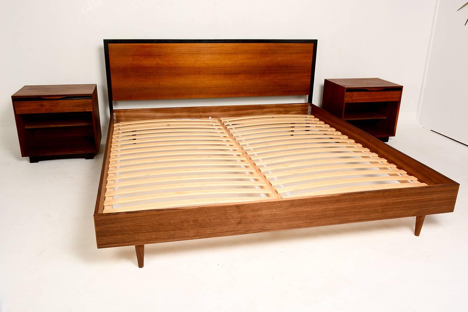 Mid-Century Modern Walnut King-Size Platform Bed 2