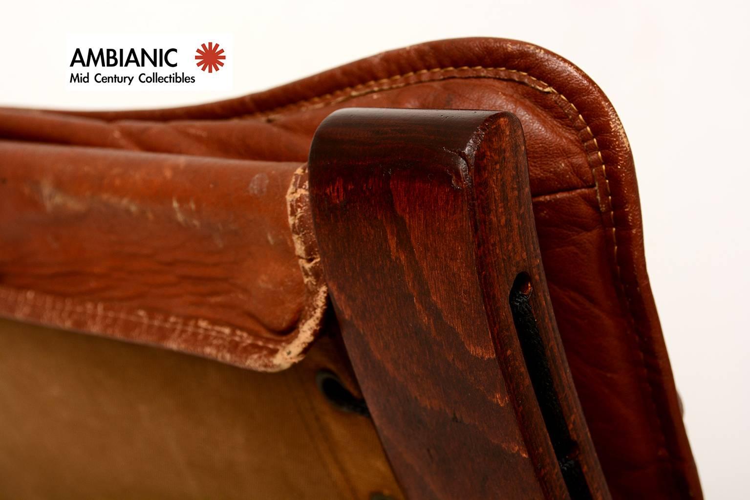 Westnofa Lounge Folding Chair In Good Condition In Chula Vista, CA