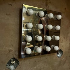 1970s Lightolier Mod 16 Bulb Wall Lamp Flat Chrome Panel