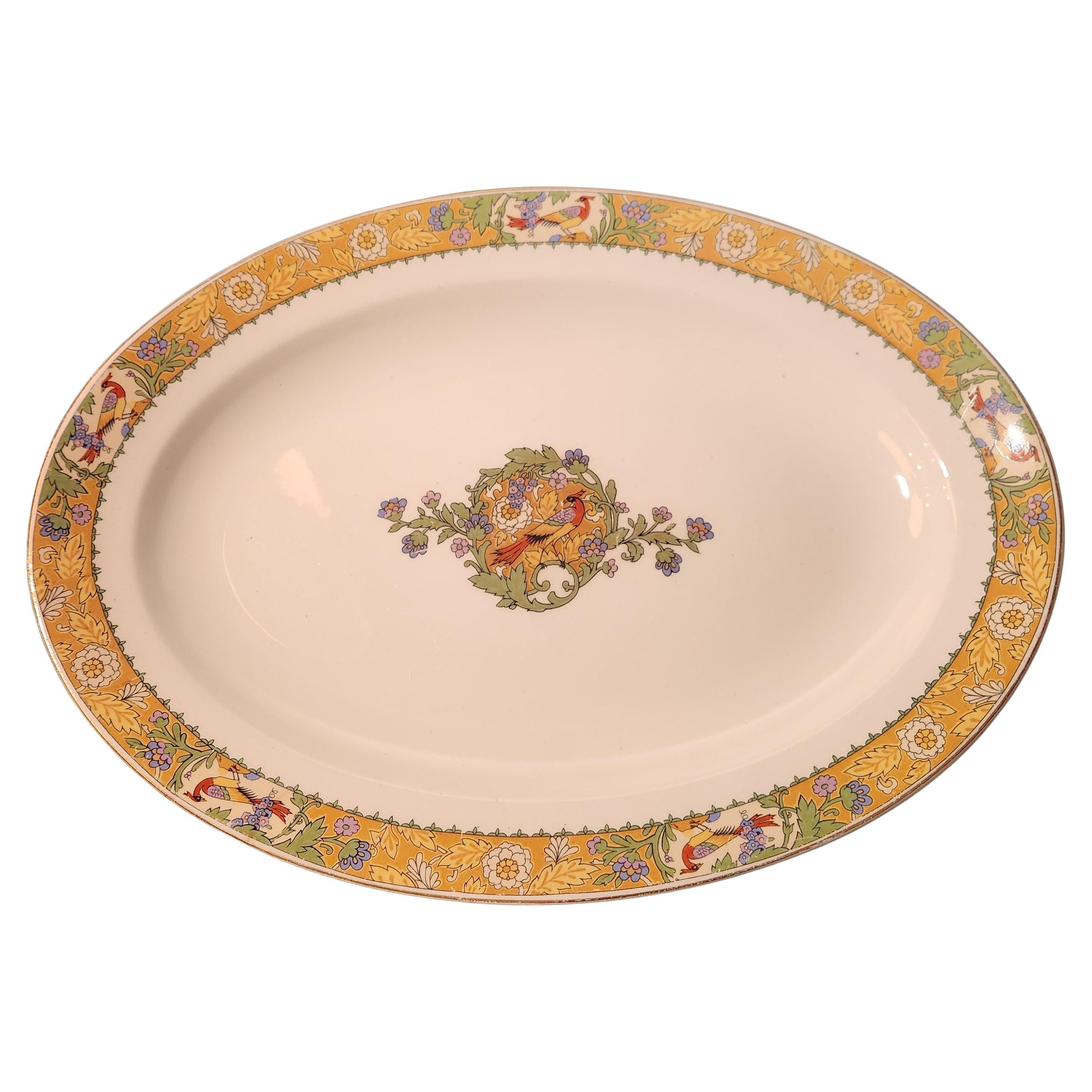 Assiette de service ovale W H Grindley & Co, années 1920
Wrenbury Pattern Stamped made in England
15.5 x 11.25
Vintage d'occasion non restauré
Voir les images pour plus de détails