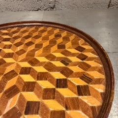 Plateau de service rond ancien ou plateau de table en bois à motif géométrique en marqueterie