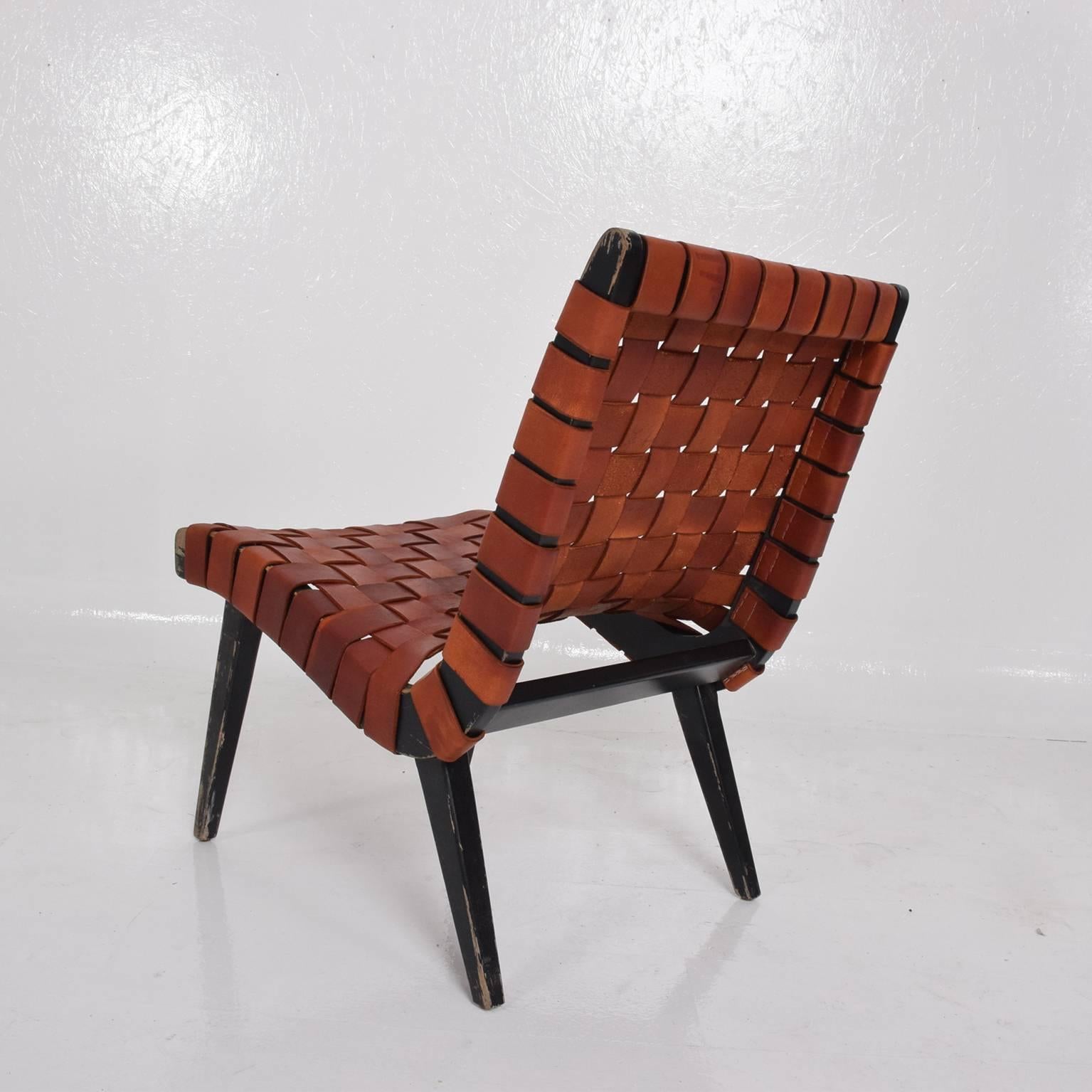 Wood Pair of Mid-Century Modern Jens Risom Webbed 654w Lounge Chairs for Knoll