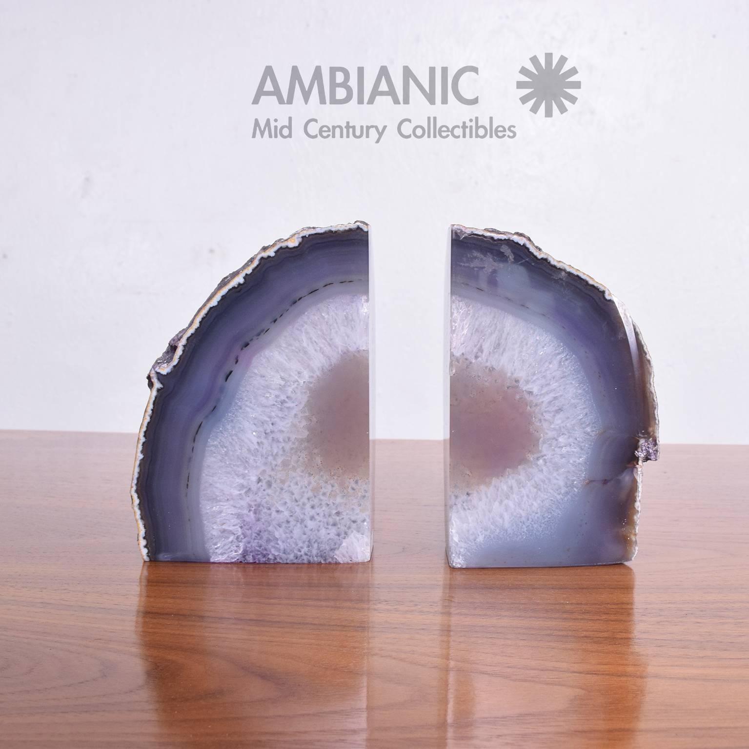 Pair of Amethyst Bookends Made in Brazil, Modern In Excellent Condition In Chula Vista, CA