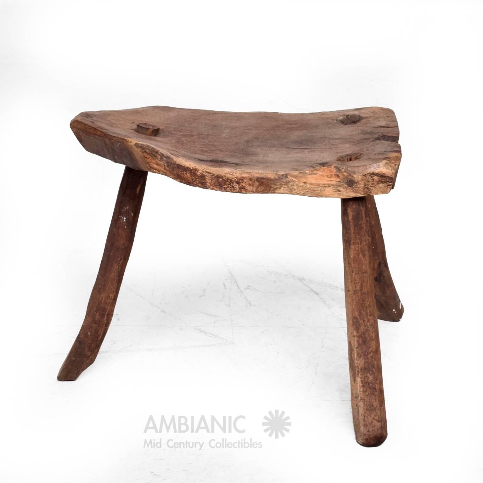 For your consideration an antique wood stool with three legs.
Great decorative item. Handcrafted in Mexico, circa 1960s.

12 1/4