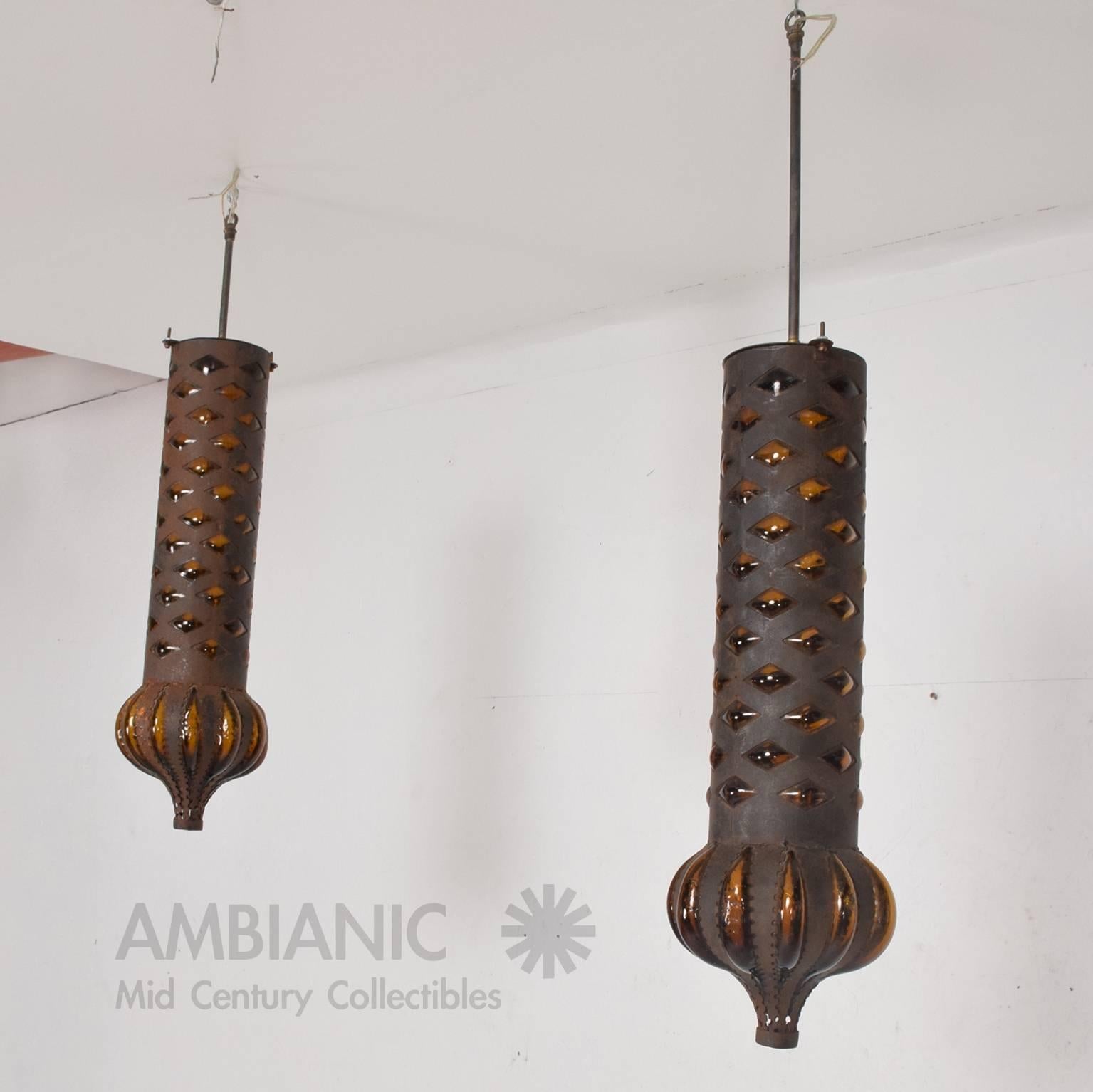 Pair of Mexican Modernist Hanging Light Fixtures Handblown Glass 1